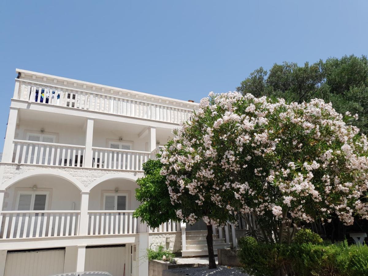 Apartments Costa Rica Orebić Exteriör bild